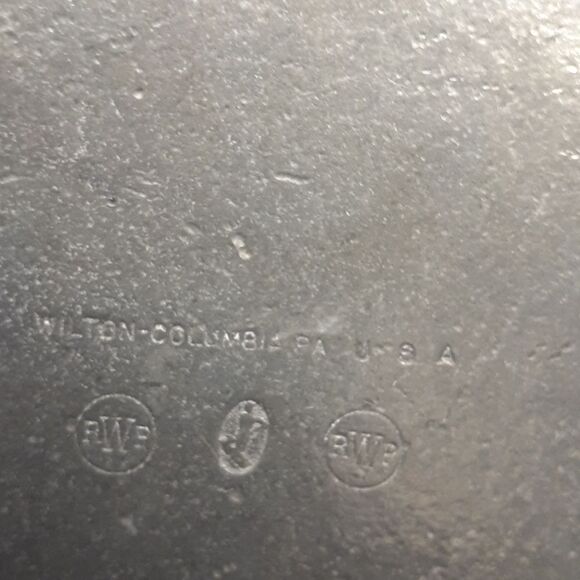 Vintage Wilton Pewter "Give Us This Day Our Daily Bread pewter tray - Picture 2 of 4